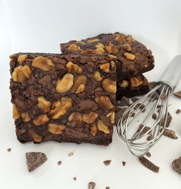 Walnut Crunch Brownies ( Box of 6 )